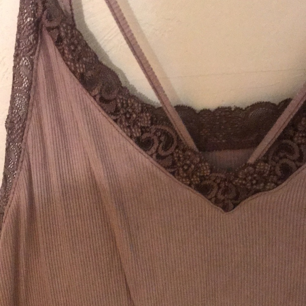 Lace Ribbed Tank Top - Picture 2 of 2